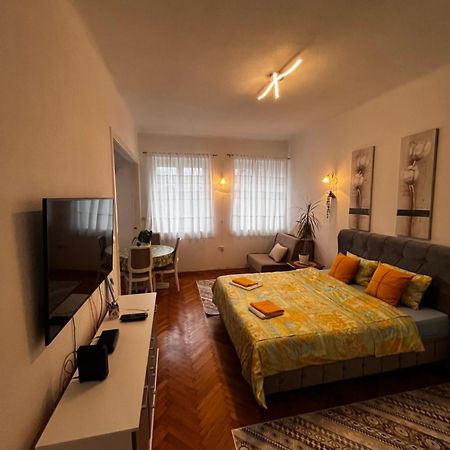 Nina Apartment ซาราเยโว ภายนอก รูปภาพ