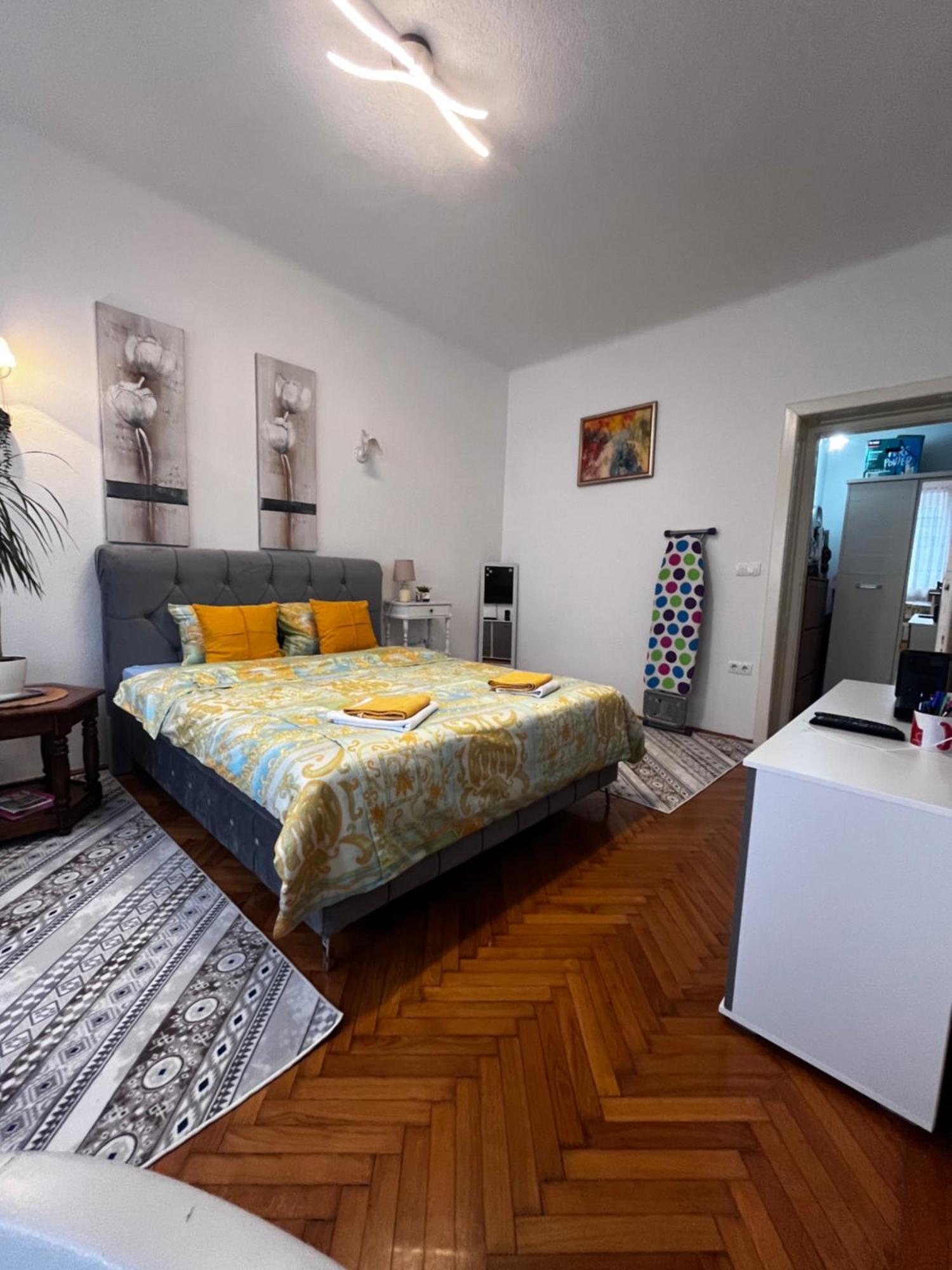 Nina Apartment ซาราเยโว ภายนอก รูปภาพ